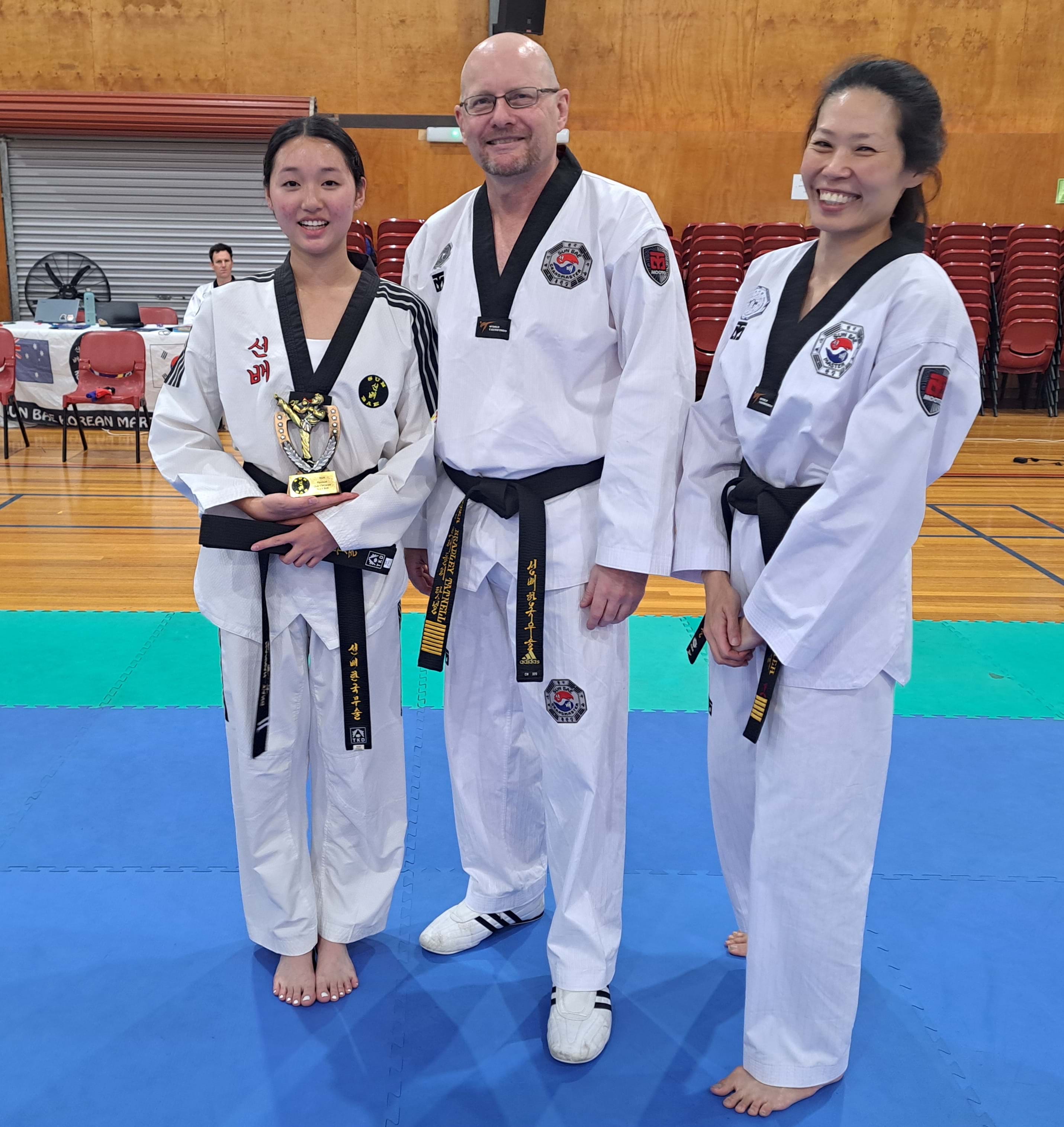 Club Champion, Black Belts, Hannah Yang, patterns champion: Sun Bae Korean Martial Art - Taekwondo Championship - Patterns, High Kick, Power Breaking, Roof Tiles, Kukkiwon, WT - World Taekwondo, Australia, Brisbane, Centres locations at Kenmore, Newmarket, The Gap, Middle Park, Mt Gravatt, Toowoomba, Grandmaster Bradley Tatnell. competition, white belt, yellow belt, blue belt, red belt, black belt, children, adults, male, female.