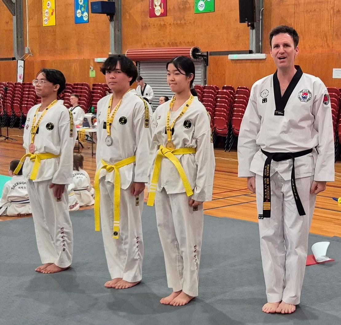 Sun Bae Korean Martial Art - Taekwondo Championship - Patterns, High Kick, Power Breaking, Roof Tiles, Kukkiwon, WT - World Taekwondo, Australia, Brisbane, Centres locations at Kenmore, Newmarket, The Gap, Middle Park, Mt Gravatt, Toowoomba, Grandmaster Bradley Tatnell. competition, white belt, yellow belt, blue belt, red belt, black belt, children, adults, male, female.