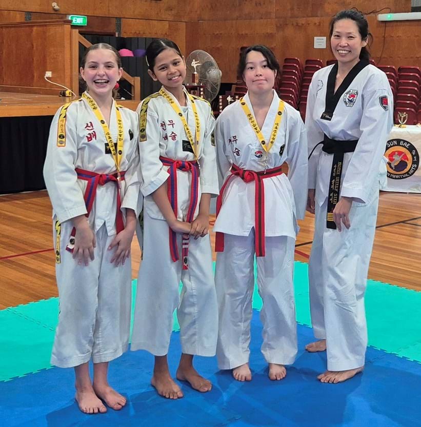 Sun Bae Korean Martial Art - Taekwondo Championship - Patterns, High Kick, Power Breaking, Roof Tiles, Kukkiwon, WT - World Taekwondo, Australia, Brisbane, Centres locations at Kenmore, Newmarket, The Gap, Middle Park, Mt Gravatt, Toowoomba, Grandmaster Bradley Tatnell. competition, white belt, yellow belt, blue belt, red belt, black belt, children, adults, male, female.