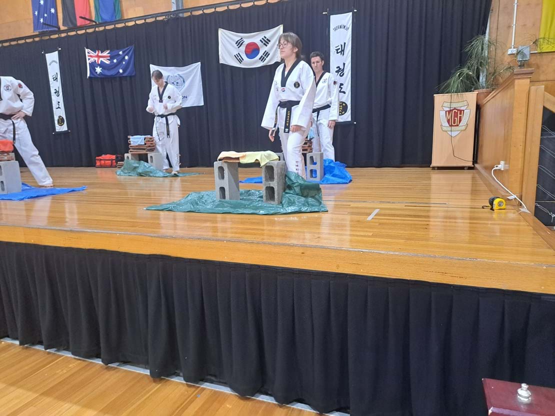 Sun Bae Korean Martial Art - Taekwondo Championship - Patterns, High Kick, Power Breaking, Roof Tiles, Kukkiwon, WT - World Taekwondo, Australia, Brisbane, Centres locations at Kenmore, Newmarket, The Gap, Middle Park, Mt Gravatt, Toowoomba, Grandmaster Bradley Tatnell. competition, white belt, yellow belt, blue belt, red belt, black belt, children, adults, male, female.