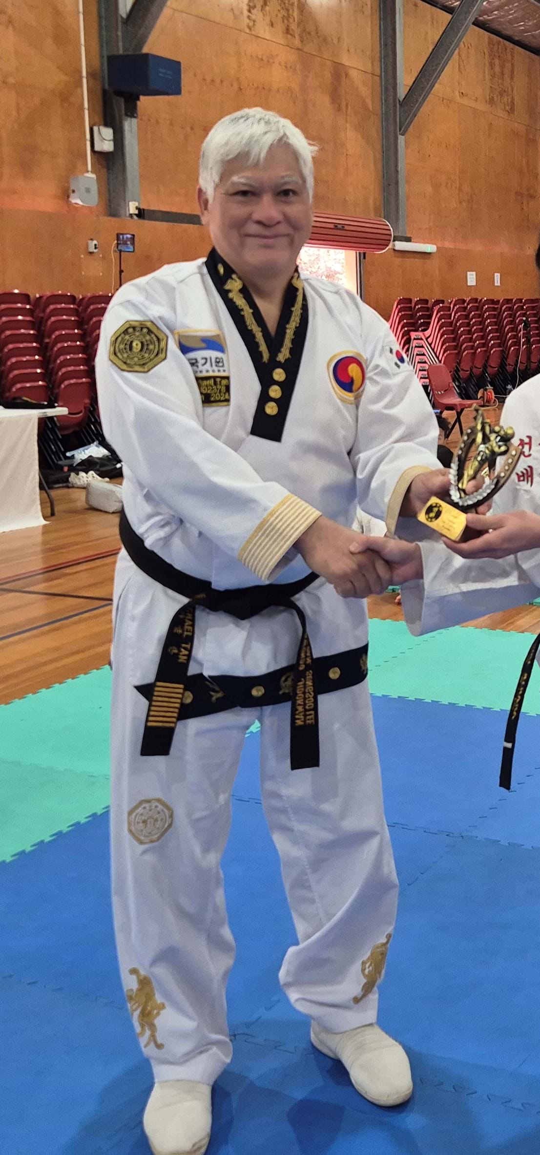 Grandmaster Bradley Tatnell with Grandmaster Tan