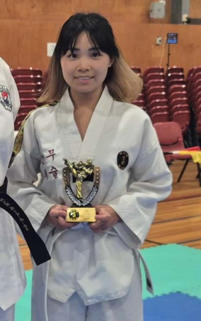 White belt patterns champion: Sun Bae Korean Martial Art - Taekwondo Championship - Patterns, High Kick, Power Breaking, Roof Tiles, Kukkiwon, WT - World Taekwondo, Australia, Brisbane, Centres locations at Kenmore, Newmarket, The Gap, Middle Park, Mt Gravatt, Toowoomba, Grandmaster Bradley Tatnell. competition, white belt, yellow belt, blue belt, red belt, black belt, children, adults, male, female.