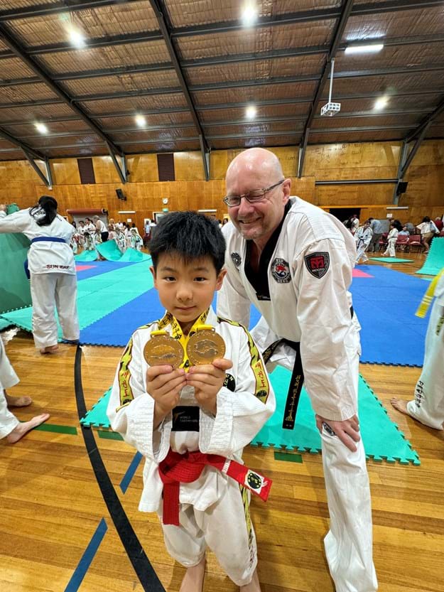 Sun Bae Korean Martial Art - Taekwondo Championship - Patterns, High Kick, Power Breaking, Roof Tiles, Kukkiwon, WT - World Taekwondo, Australia, Brisbane, Centres locations at Kenmore, Newmarket, The Gap, Middle Park, Mt Gravatt, Toowoomba, Grandmaster Bradley Tatnell. competition, white belt, yellow belt, blue belt, red belt, black belt, children, adults, male, female.