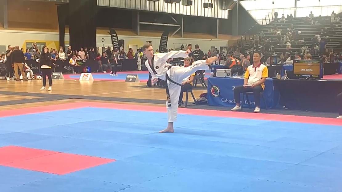 Instructor Chris Gehrke